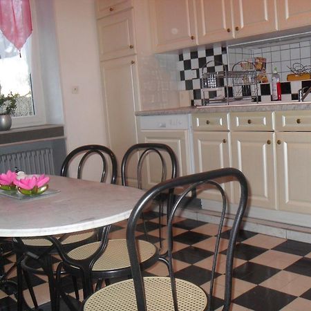 Gite De Peche Saint-Ellier-du-Maine Habitación foto