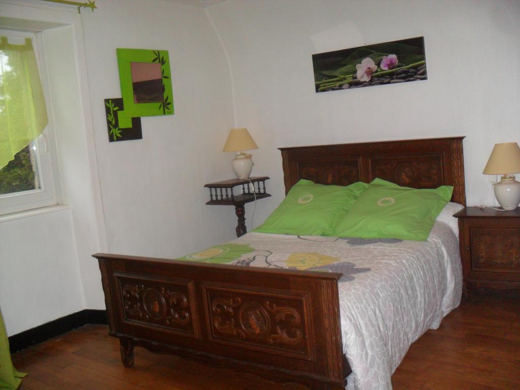 Gite De Peche Saint-Ellier-du-Maine Habitación foto